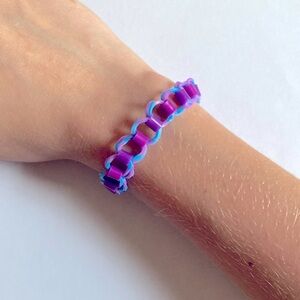 Hand Crafted Bracelet Unique Design Rubber Band Bracelet